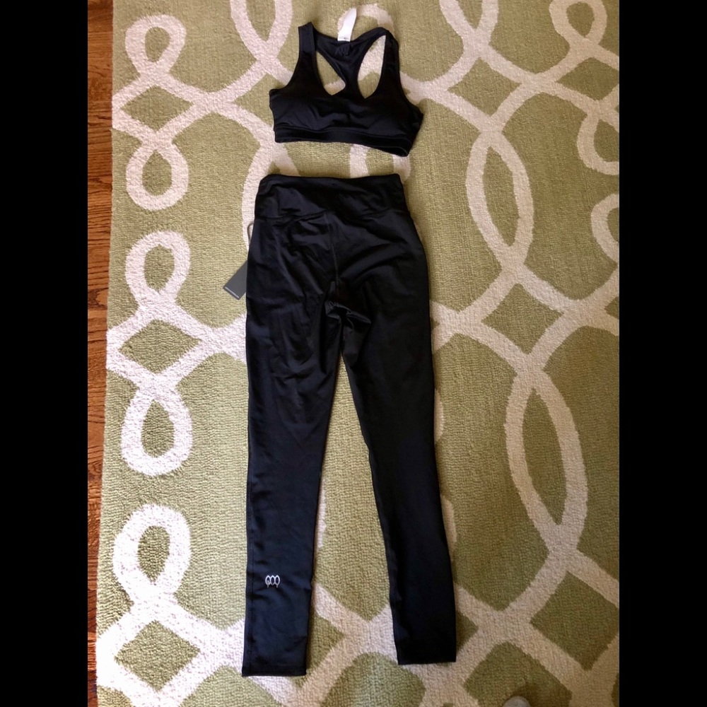 Ivy Citizens black legging and sports bra set